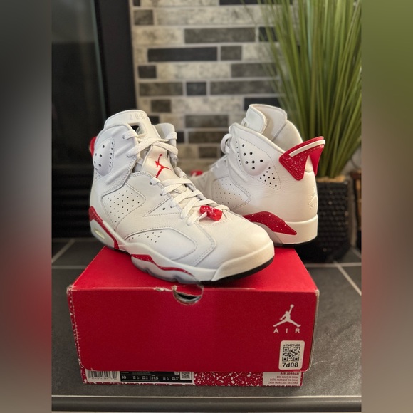 Jordan Other - 10 Air Jordan Retro White and Red High-Top Basketball Sneakers